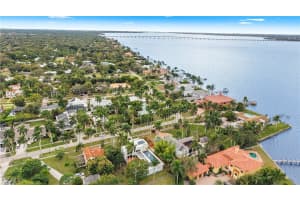 1215 Caloosa Drive, Fort Myers, FL 33901 - MLS#2026000328