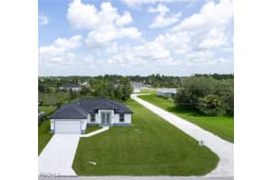 2918 24th St W, Lehigh Acres
