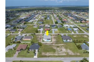 109 35th Place, Cape Coral, FL 33993 - MLS#2026000410