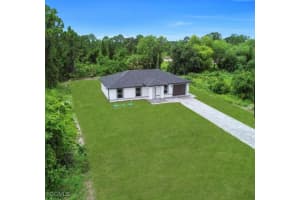 382 McArthur Boulevard, Lehigh Acres, FL 33974 - MLS#2026000418