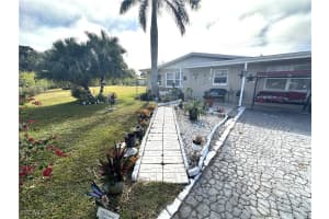 100 Davis Road, Lehigh Acres, FL 33936 - MLS#2026000545