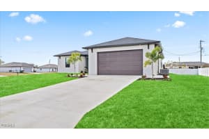 1612 6th Place, Cape Coral, FL 33909 - MLS#2026000563