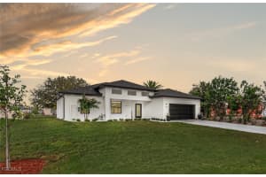 2212 Ne 5th Pl, Cape Coral