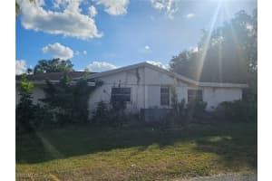 2201 Parkview Drive, Fort Myers, FL 33905 - MLS#2026000679