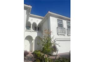 7024 Ambrosia Ln 906, Naples