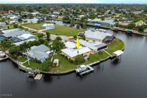 2008 Aruba Avenue, Fort Myers, FL 33905 - MLS#2026000749