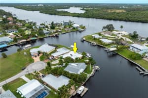 2008 Aruba Avenue, Fort Myers, FL 33905 - MLS#2026000749