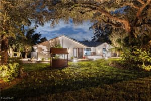 15630 Roberts Ln, Fort Myers