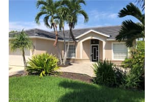 7500 Cameron Cir, Fort Myers