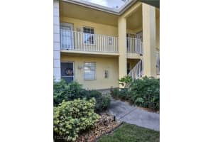 2780 Kings Lake Blvd 203, Naples
