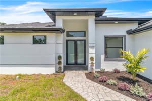 1025 Gladys Street, Lehigh Acres, FL 33974 - MLS#2026000965