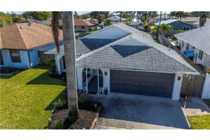 754 105th Avenue, Naples, FL 34108 - MLS#2026000992