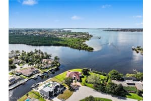 866 Cal Cove Drive, Fort Myers, FL 33919 - MLS#2026000996