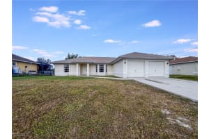4304 12th Street, Lehigh Acres, FL 33971 - MLS#2026001079