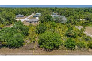 3216 44th Street, Lehigh Acres, FL 33971 - MLS#2026001108