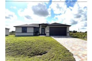 2713 25th Street, Lehigh Acres, FL 33976 - MLS#2026001130