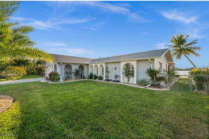 240 20th Place, Cape Coral, FL 33990 - MLS#2026001189