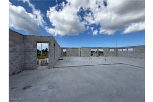 324 31st Place, Cape Coral, FL 33993 - MLS#2026001288