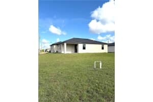 810 Magnolia Avenue, Lehigh Acres, FL 33972 - MLS#2026001333
