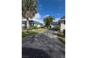 280 Lanchester Court, Naples, FL 34112 - MLS#2026001354