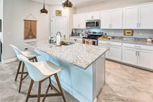 13899 Pine Lodge Lane, Fort Myers, FL 33913 - MLS#2026001474