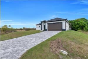 2808 61st Street, Lehigh Acres, FL 33971 - MLS#2026001491