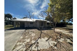 2816 Economy Street, Fort Myers, FL 33916 - MLS#2026001502