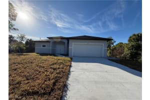 1014 Lakeside Drive, Lehigh Acres, FL 33974 - MLS#2026001505