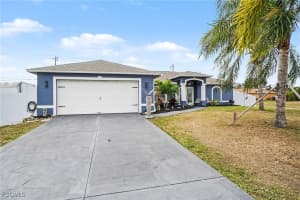 306 29th Terrace, Cape Coral, FL 33909 - MLS#2026001529
