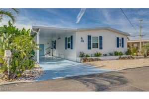 3033 Bounty Ln, St James City