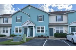 3620 Pine Oak Cir 105, Fort Myers