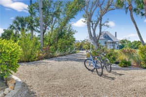 205 Daniel Drive, Sanibel, FL 33957 - MLS#2026001628