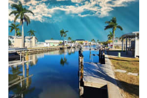 141 Barbados Way, Fort Myers Beach, FL 33931 - MLS#2026001663