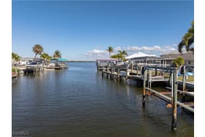 2562 Bayshore Drive, Matlacha, FL 33993 - MLS#2026001675