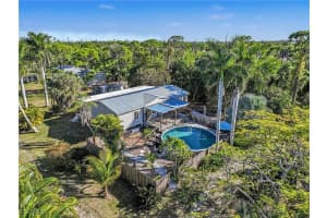 5228 Stringfellow Rd, St James City