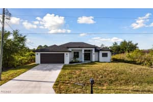 2709 58th Street, Lehigh Acres, FL 33971 - MLS#2026001725