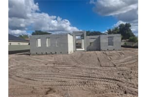 1520 Crestwood Circle, Lehigh Acres, FL 33936 - MLS#2026001742