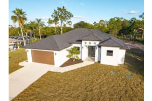 916 Jefferson Avenue, Lehigh Acres, FL 33936 - MLS#2026001797