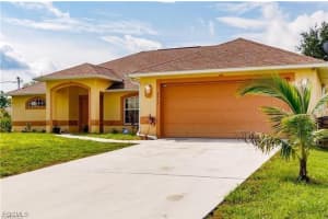 2611 65th Street, Lehigh Acres, FL 33971 - MLS#2026001816