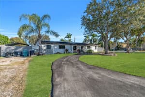 299th St 17255, Homestead, FL 33030-3325 - MLS#2026001869