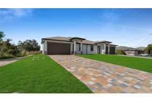 330 Gordon Avenue, Lehigh Acres, FL 33973 - MLS#2026001965