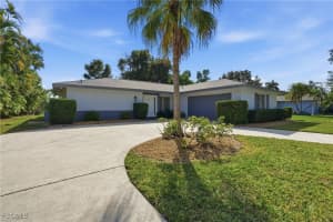 5661 Eichen Cir E, Fort Myers
