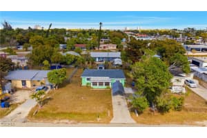 2431 Hunter Terrace, Fort Myers, FL 33901 - MLS#2026002106