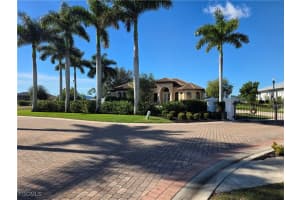 2406 Kismet Lales Lane, Cape Coral, FL 33993 - MLS#2026002180