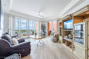 2745 1st Street, Fort Myers, FL 33916 - MLS#2026002208