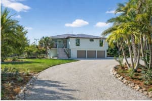 1211 Periwinkle Way, Sanibel
