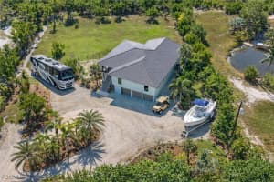 1211 Periwinkle Way, Sanibel, FL 33957 - MLS#2026002303