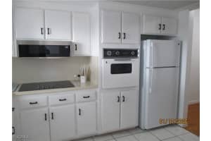 403 43rd Terrace, Cape Coral, FL 33904 - MLS#2026002305