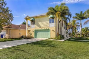 2123 Davis Boulevard, Fort Myers, FL 33905 - MLS#2026002422