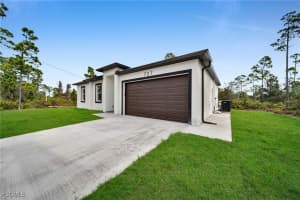 727 Santa Lucia Avenue, Lehigh Acres, FL 33974 - MLS#2026002433